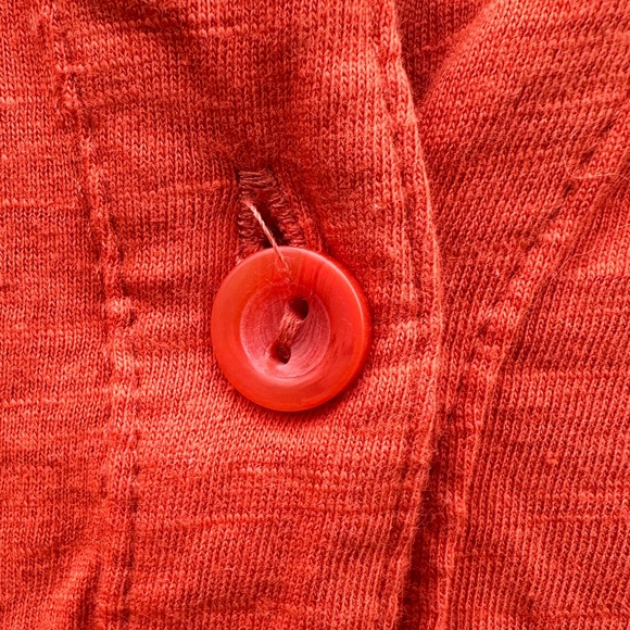 JMS button down top - Picture 3 of 5